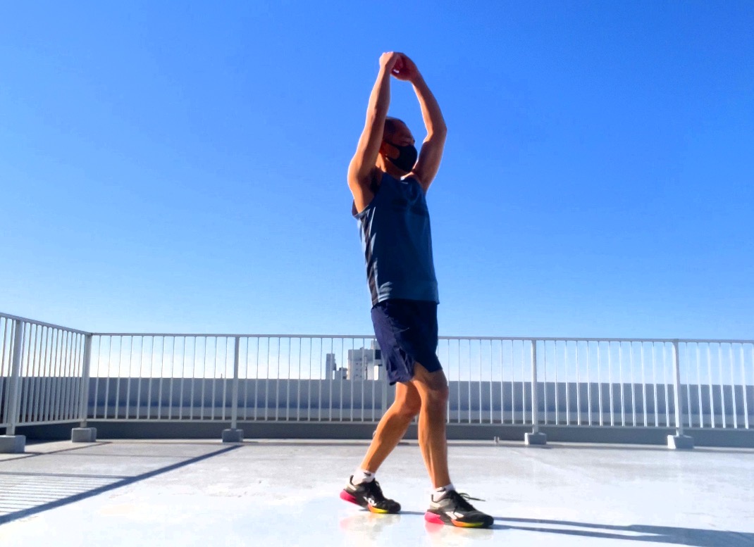 ボディコンバット,レスミルズ,レスミルズインストラクター,ボディコンバット93,ウォーミングアップ上半身,ポイント